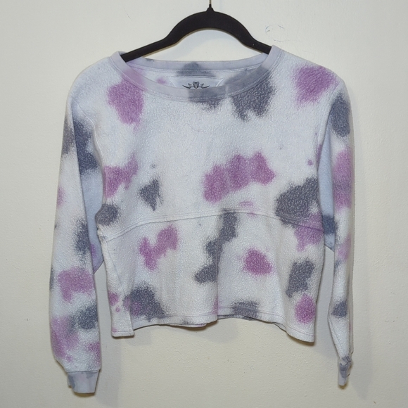 3 for $10 bundle sale! T2 Love Purple + Gray Cropped Fleece Shirt Girls Size 10 - Picture 1 of 4